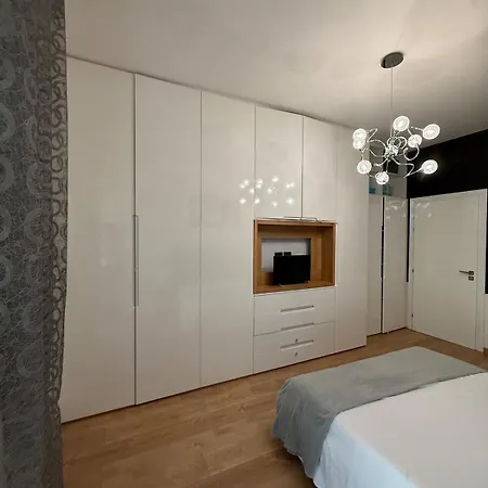 Comfy Escape Near The Heart Of Town
