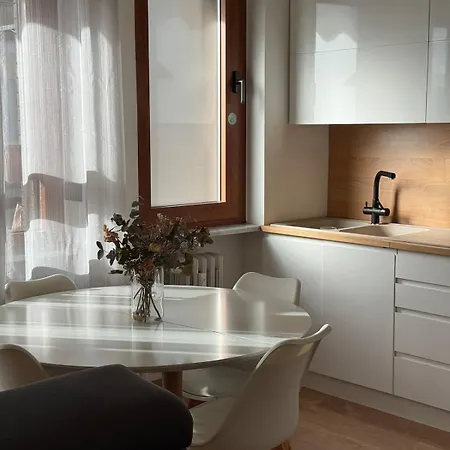 Apartamento Comfy Escape Near The Heart Of Town