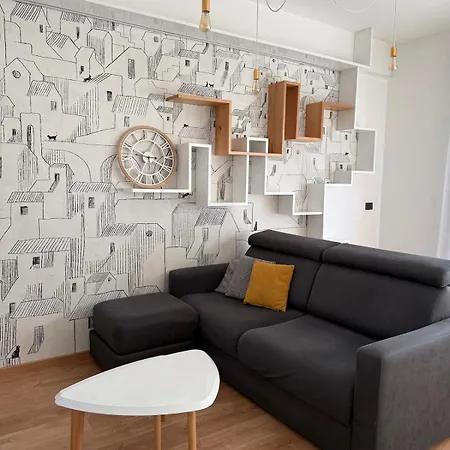 Comfy Escape Near The Heart Of Town