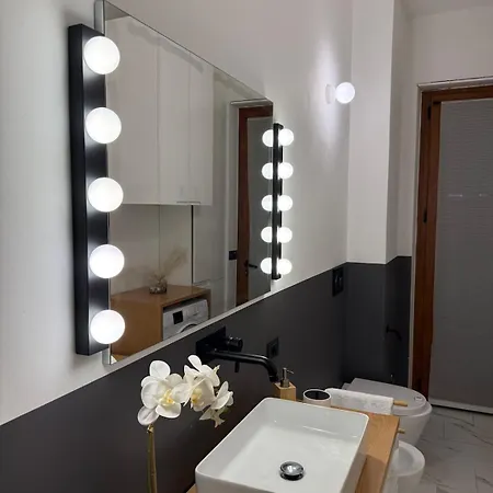 Apartamento Comfy Escape Near The Heart Of Town *