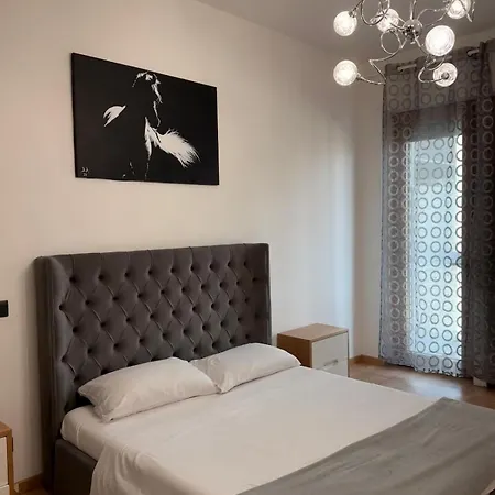 Apartamento Comfy Escape Near The Heart Of Town *